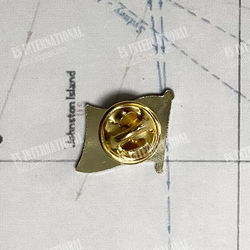 Nepal National Flag Lapel Pins Crystal Epoxy Metal Enamel Badge Paint Brooch Souvenir Suit  Personality  Commemorative  Gifts